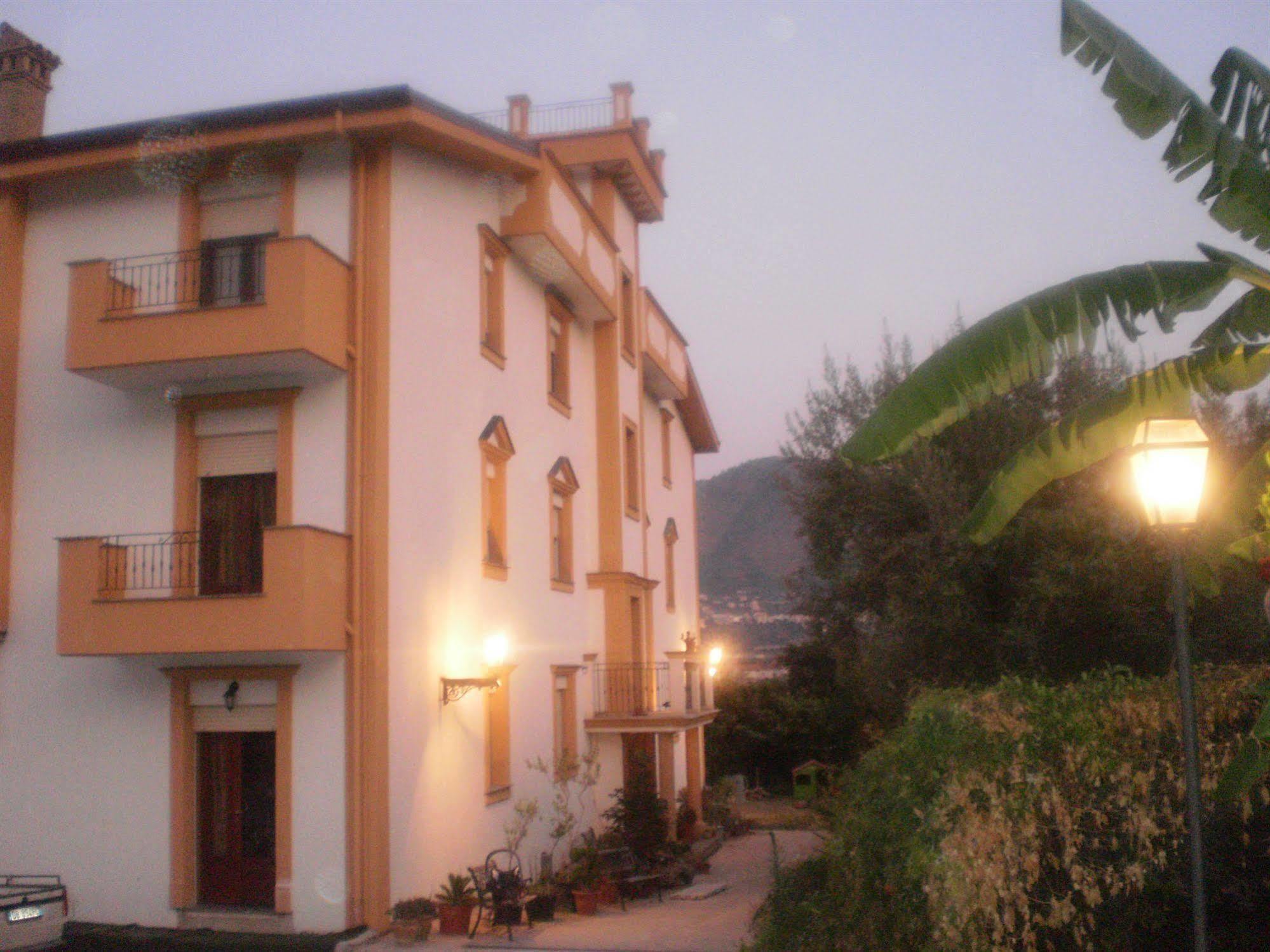 Bed and Breakfast Rocca Di Монреале Екстер'єр фото